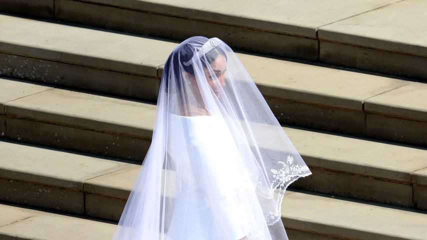 Hochzeitskleid Meghan
 Erste Fotos So traumhaft ist Meghan Markles Brautkleid
