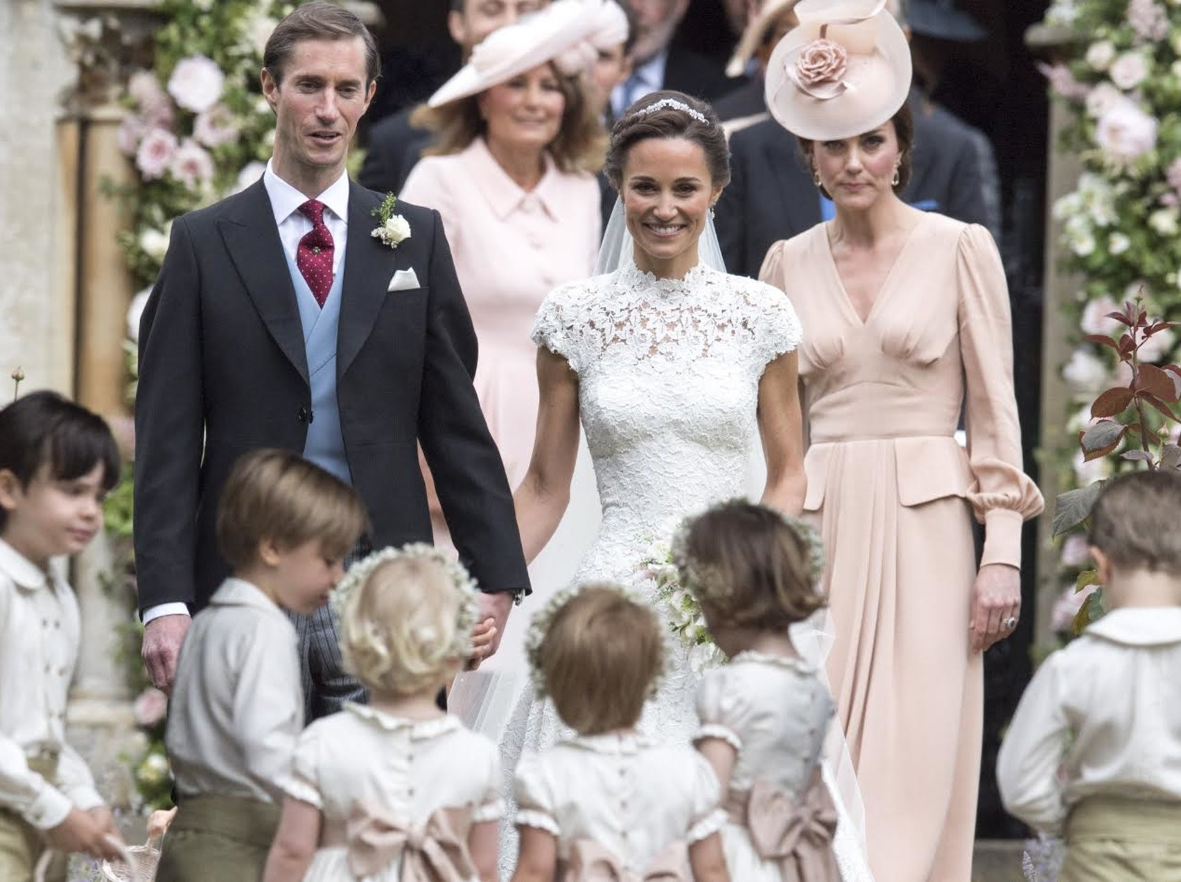 Hochzeitskleid Pippa Middleton
 Die schönsten Hochzeitskleider der Stars