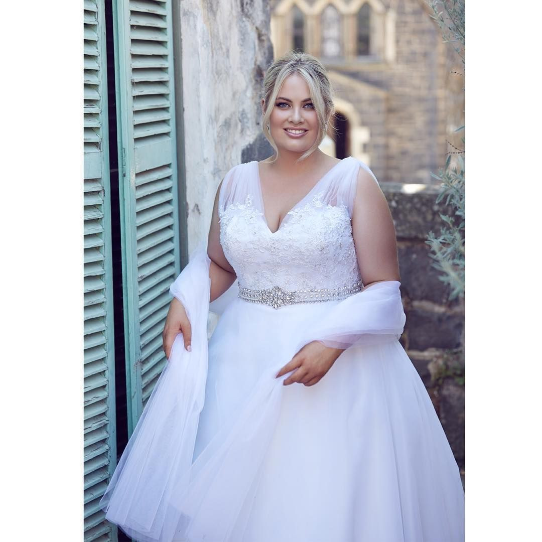 Hochzeitskleid Übergröße
 Pin von ROSAROT Hochzeiten und Feste auf Brautkleider Plus