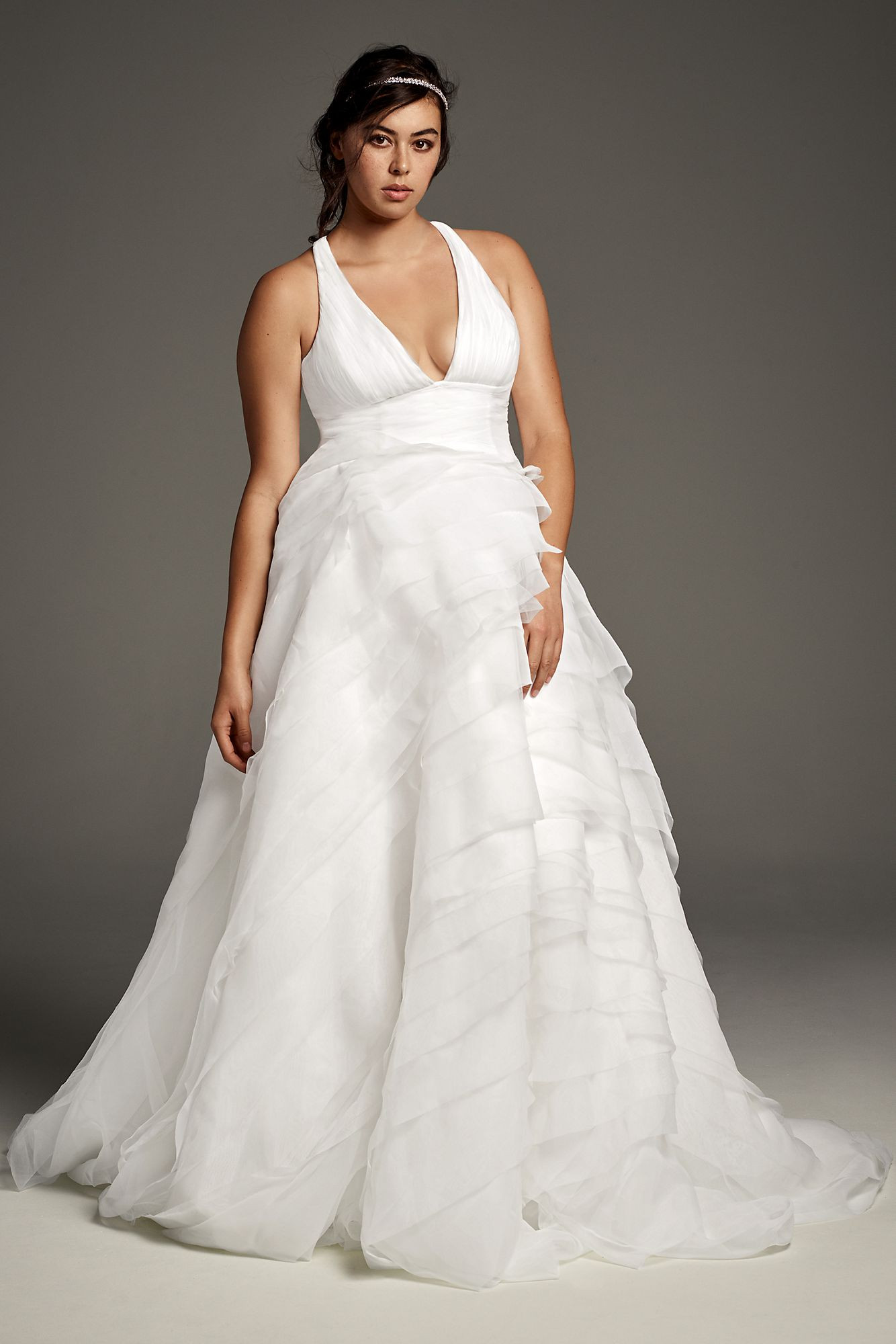 Hochzeitskleid Vera Wang
 Tiered Organza T Back Plus Size Wedding Dress White by