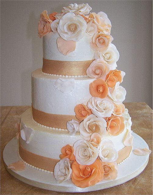 Hochzeitstorte Apricot
 Wedding Cake Torten