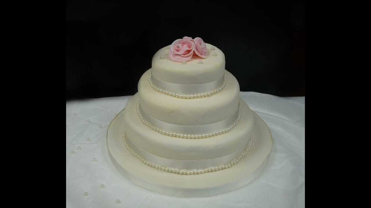 Hochzeitstorte Backen
 3 stöckige Hochzeitstorte backen How to make a 3 Tier