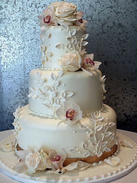 Hochzeitstorte Extravagant
 17 Best ideas about Crazy Wedding Cakes on Pinterest