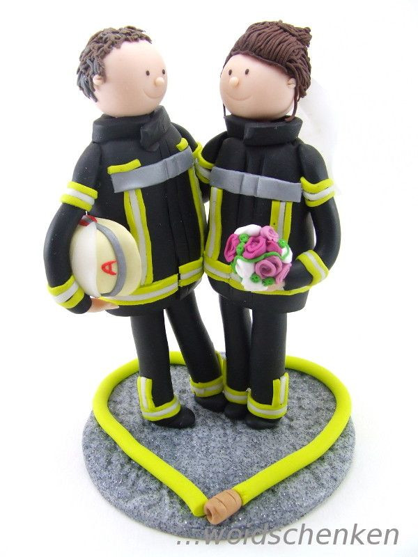 Hochzeitstorte Feuerwehr
 Tortenfigur Brautpaar Feuerwehr Unsere Figur unser Leben