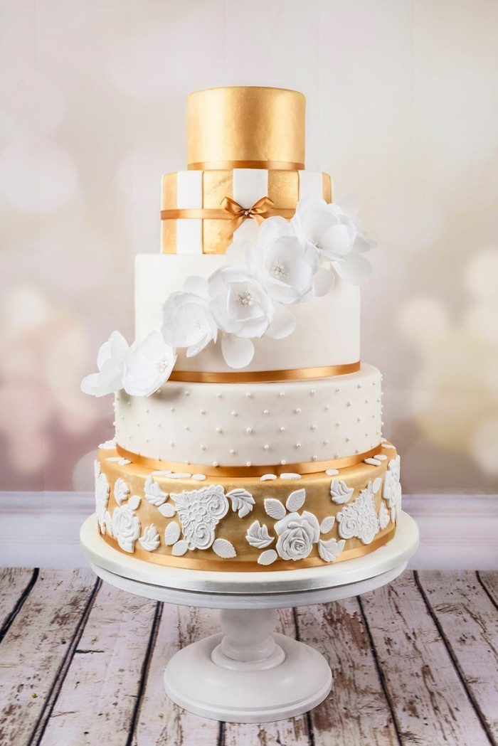 Hochzeitstorte Gold
 Die perfekte Hochzeitstorte 67 inspirierende Ideen für