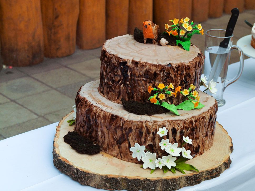 Hochzeitstorte Holzoptik
 Hochzeitstorte Holzoptik Birke