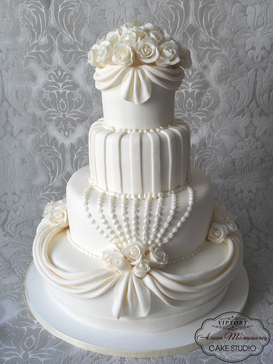 Hochzeitstorte Romantisch
 white wedding cake Cakes in 2019