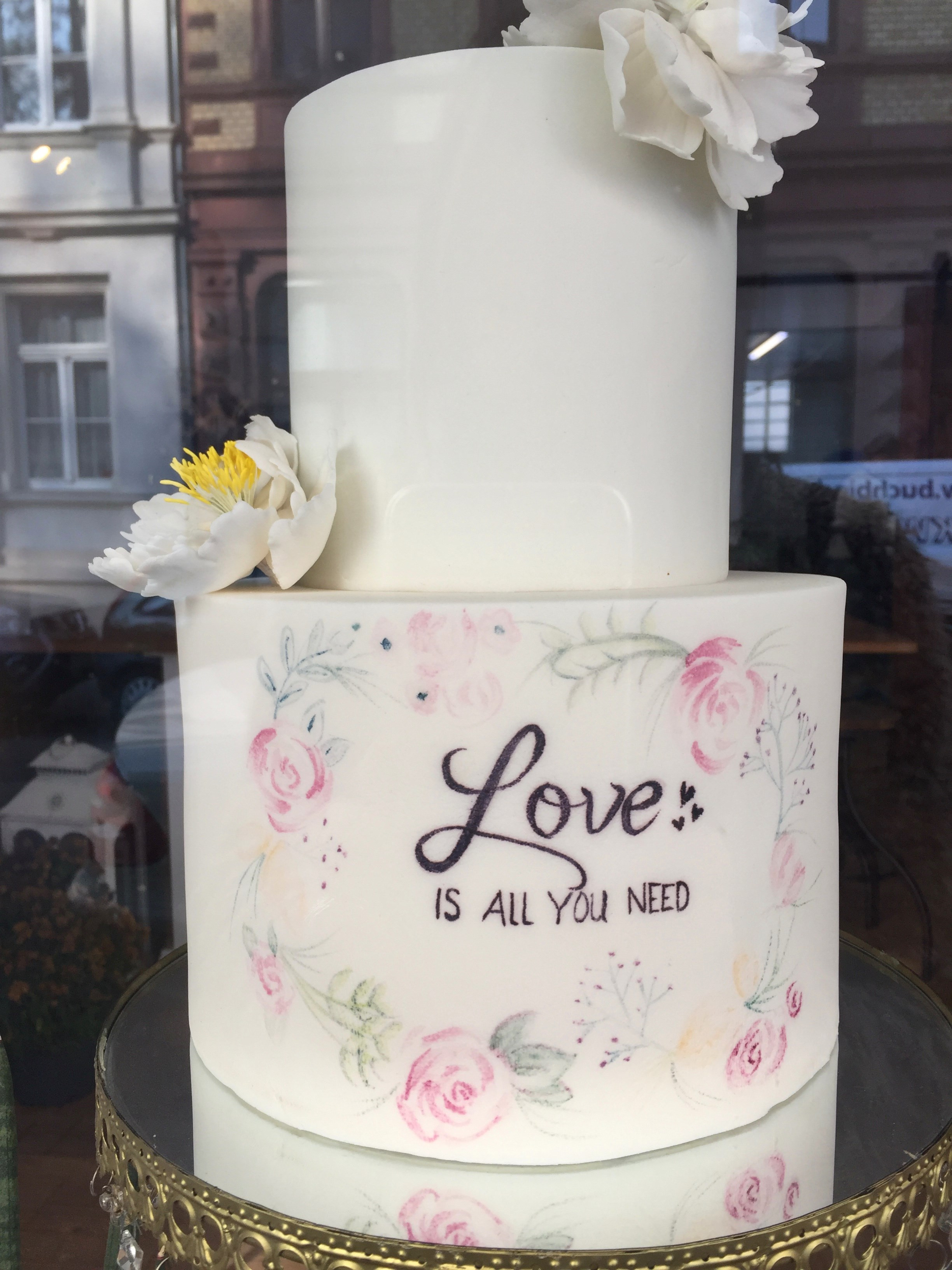 Hochzeitstorte Wiesbaden
 Cafe Gude Wiesbaden Hochzeitstorten – Kuchen Bild Idee