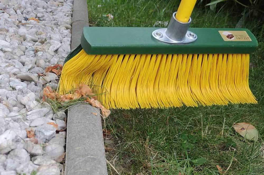 Hof Und Garten
 Fritze Krallenbesen Hof und Garten Kehrbreite 45 cm