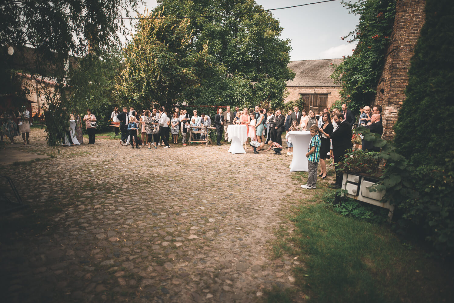 Hof Und Garten
 Hof und Garten Landhochzeit