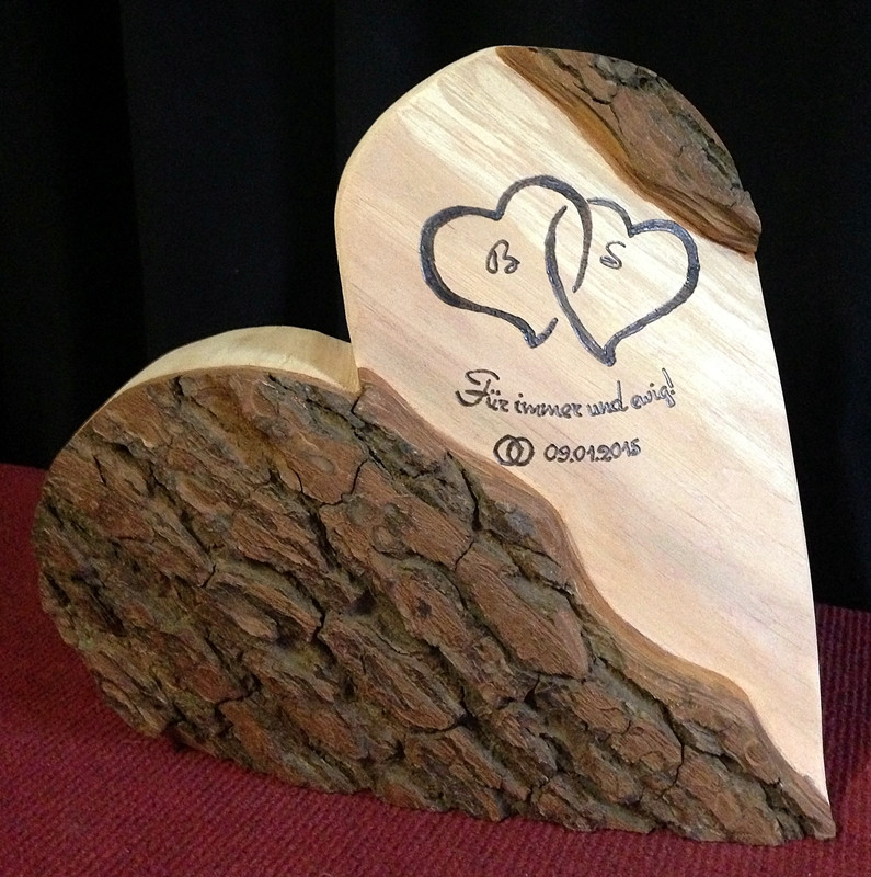 Holz Hochzeit
 Stilvolles Geschenk aus Holz