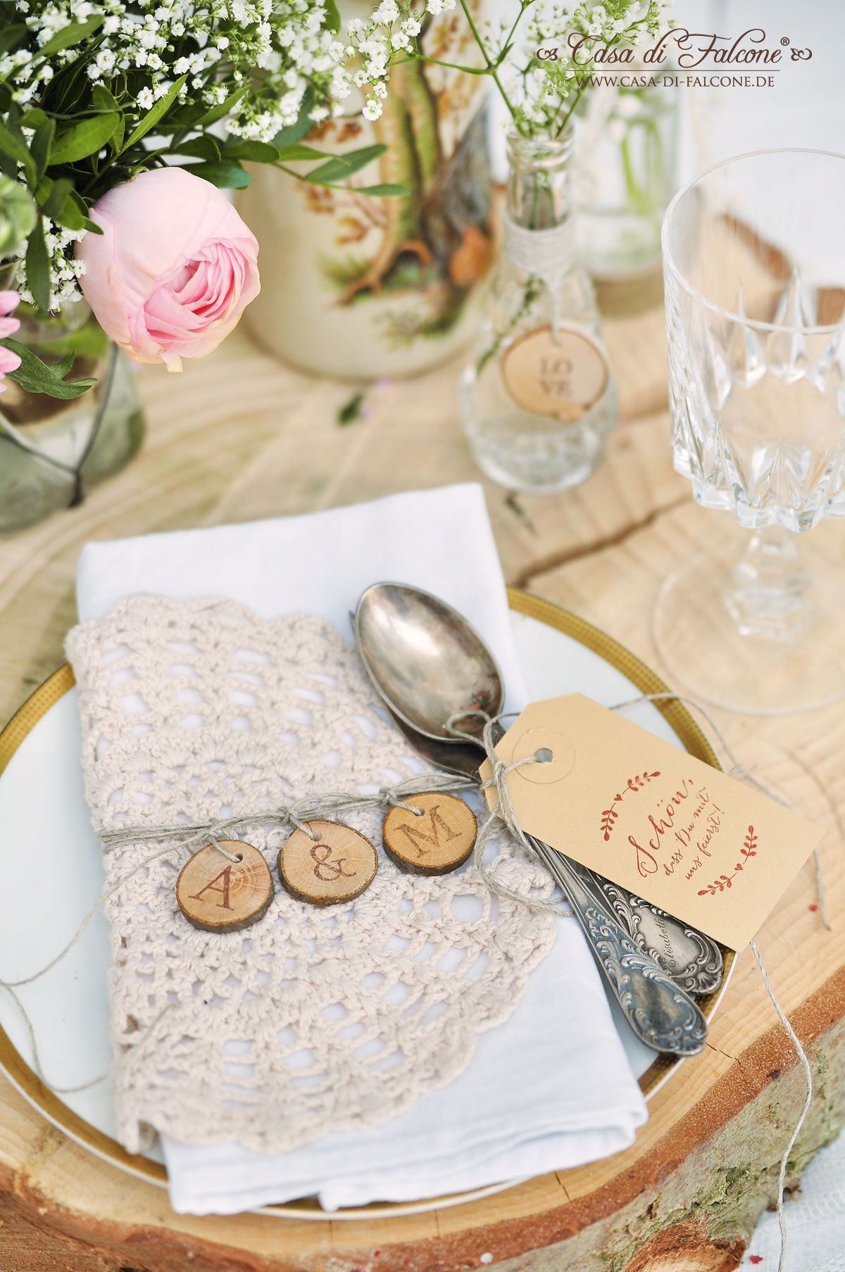 Holzscheiben Deko Hochzeit
 Schöner heiraten rustikale Tischdeko mit Baumscheiben