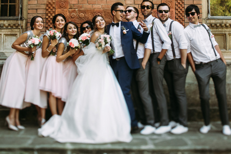 Hosenträger Hochzeit
 Das perfekte Outfit als Hochzeitsgast – von der Krawatte