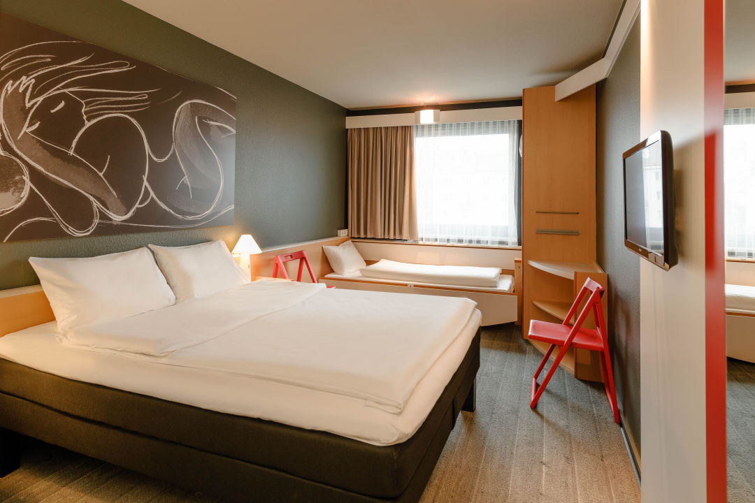 Ibis Bett
 "Großes Bett" ibis Wien City Wien • HolidayCheck Wien