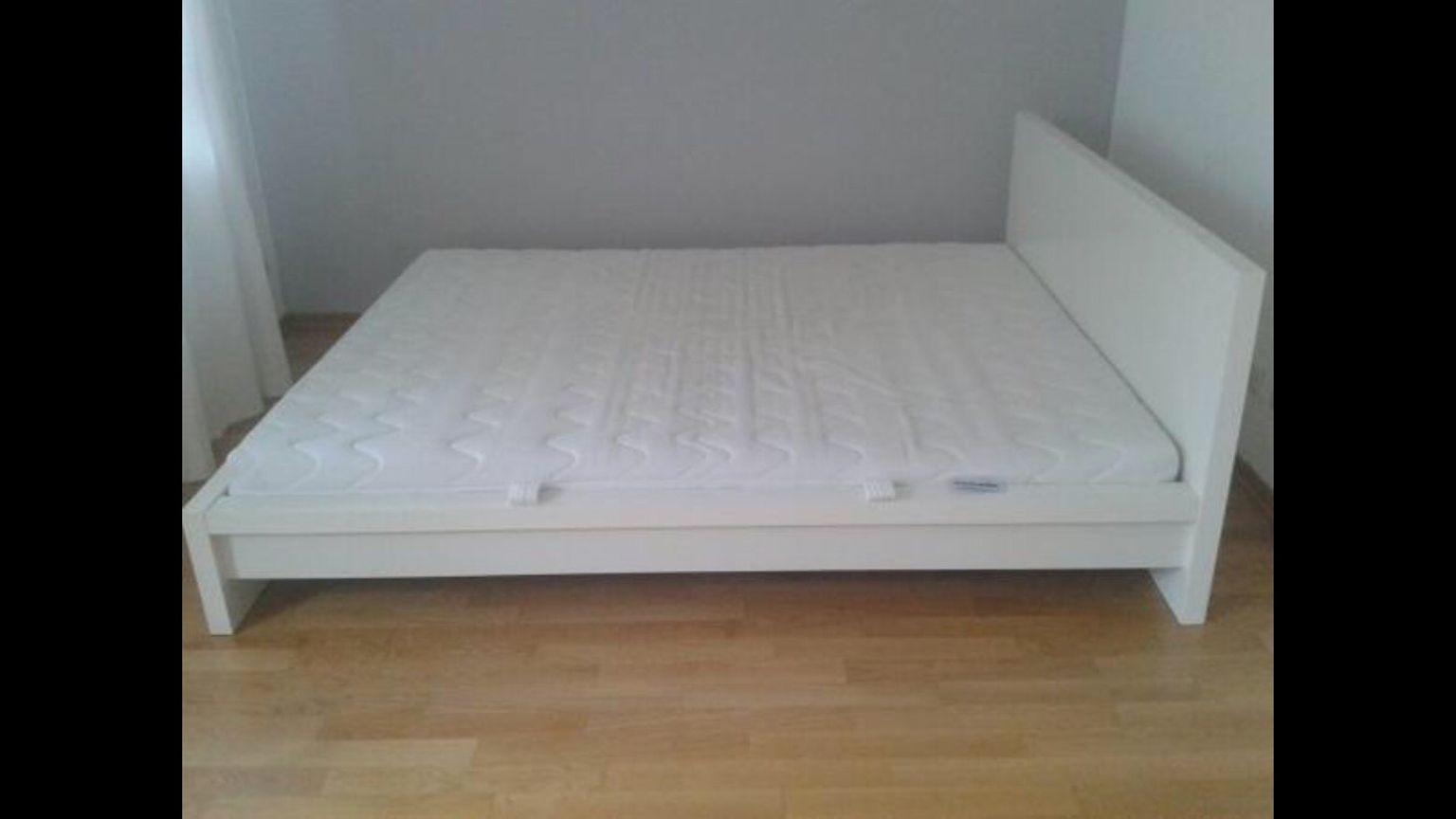 Ikea Malm Bett
 Gebraucht IKEA Malm Bett weiß in 1100 Wien um € 220 00
