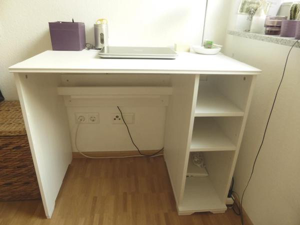 Ikea Schreibtisch Weiß
 Schreibtisch weiß IKEA BORGSJÖ in sehr gutem Zustand in