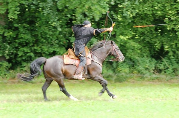 Indianer Pfeil Und Bogen Ausmalbilder
 Wie Ein Anderer Indianer Scho Einen Pfeil Mit Dem Bogen