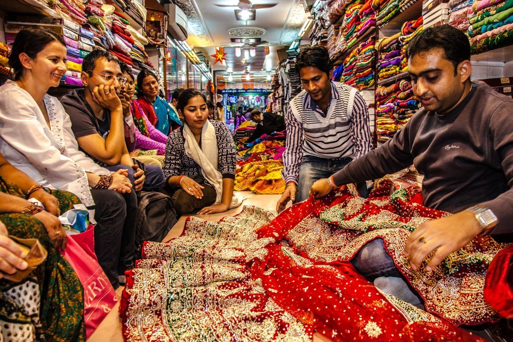 Indien Hochzeit
 Hochzeit In n 2 – „shoppen“ auf indisch Kauf der
