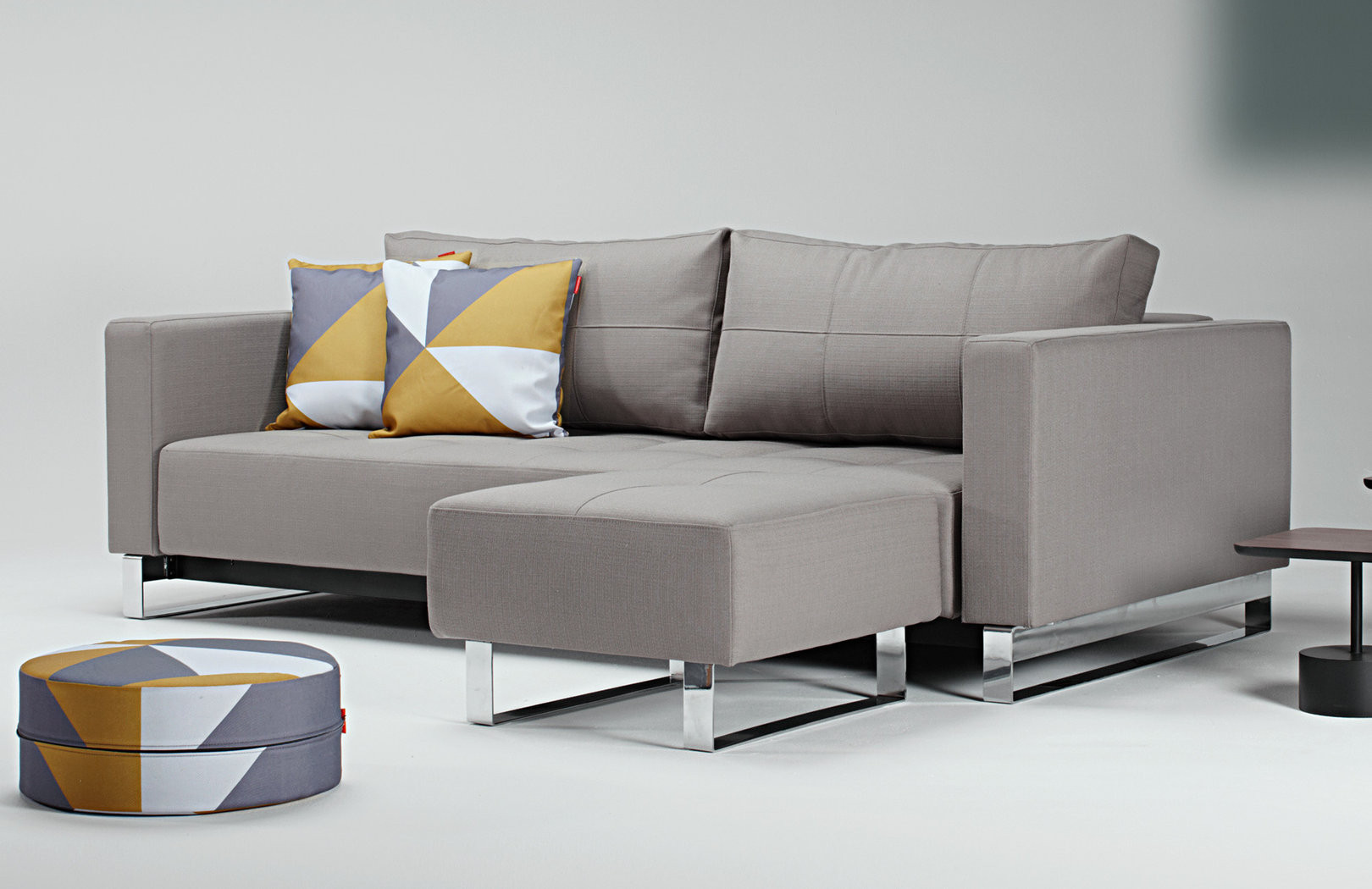 Innovation Sofa
 Innovation Cassius Design Sofa Schlafsofa