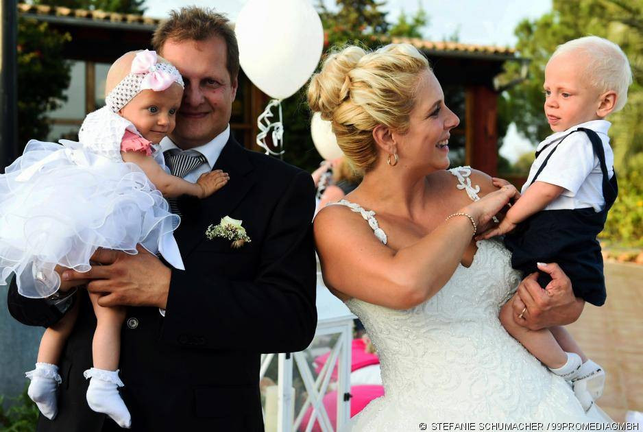 Jens Büchner Hochzeit
 Jens Büchner Eigentlich wollte Daniela ihn gar nicht mehr