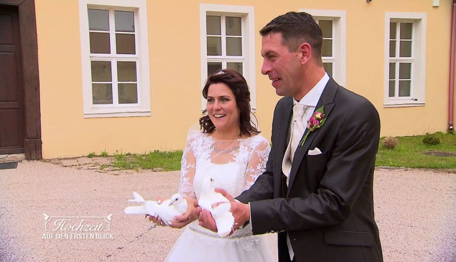 Karin Und Frank Hochzeit Auf Den Ersten Blick
 Karin und Frank Hochzeit auf den ersten Blick Episode 2