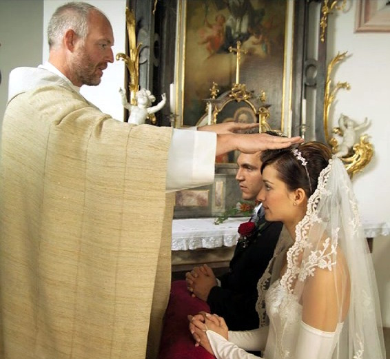 Katholische Hochzeit
 Symbole bei der Trauung – Kirchlich Heiraten