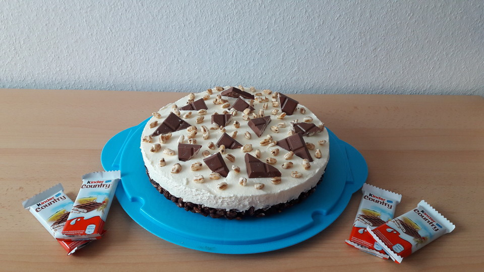 Kinder Kuchen
 Kinder Country Torte von Evas Backparty