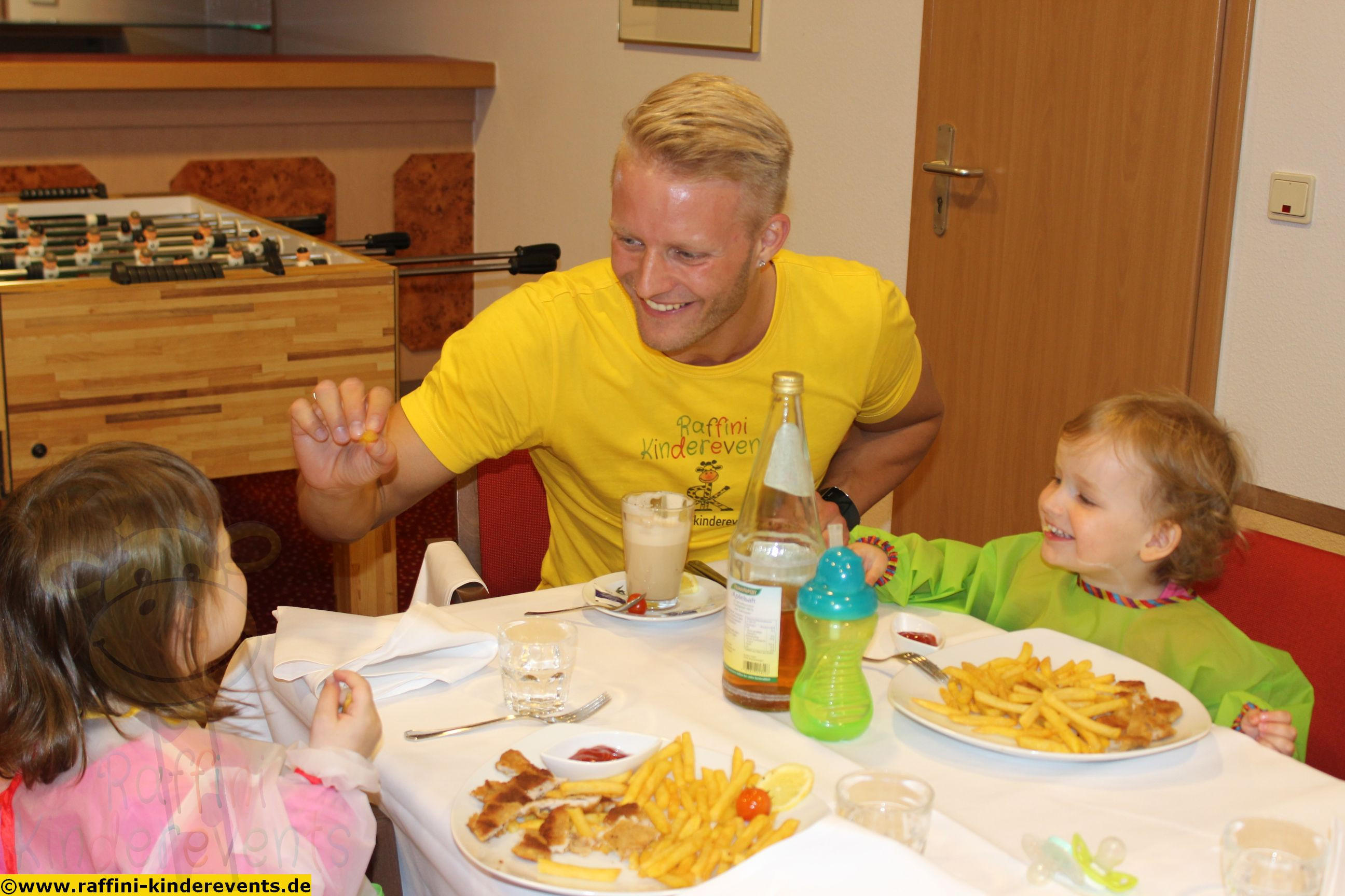 Kinderbetreuung Hochzeit
 Kinderbetreuung Hochzeit Speyer 67 › Raffini