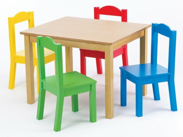 Kinderstuhl Und Tisch
 Kinderstuhl und Tisch eine besonders gute Kombination