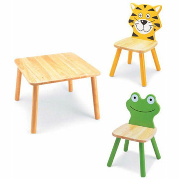 Kinderstuhl Und Tisch
 Kinderstuhl und Tisch eine besonders gute Kombination