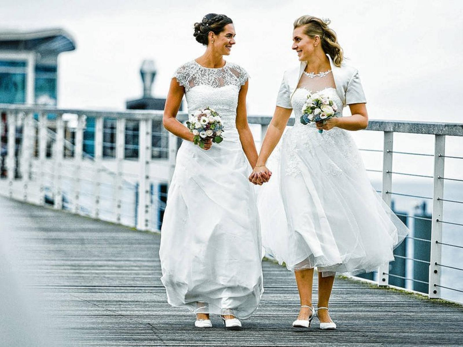 Kira Walkenhorst Hochzeit
 Heimspiel für Kira Walkenhorst – Jawort in Timmendorf