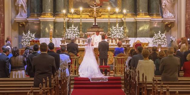 Kirchliche Hochzeit Kosten
 Kirchliche Trauung Ablauf Kosten u Kirchen zum Heiraten