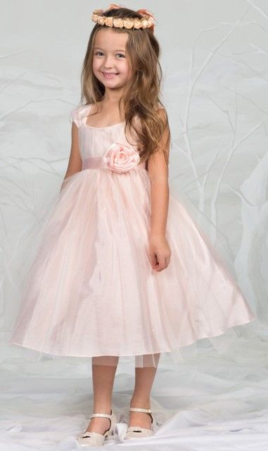 Kleid Mädchen Hochzeit
 Hübsches Kleid Hannah apricot rosa für Mädchen mit tollem