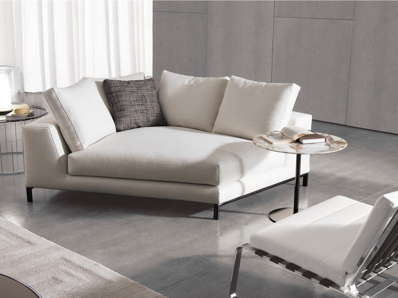 Kleine Couch
 HAMILTON ISLANDS Kleines Sofa aus Stoff by Minotti