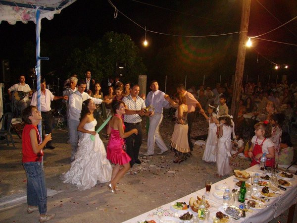 Kleine Hochzeit
 Neochori Kleine griechische Hochzeit In Greece