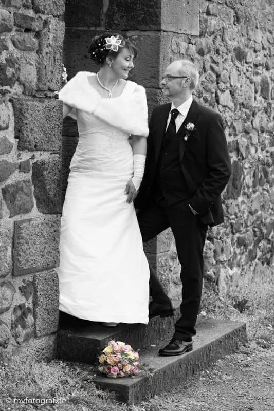 Kloster Schiffenberg Hochzeit
 Hochzeitsfotos Kloster Schiffenberg zeitlos und elegant