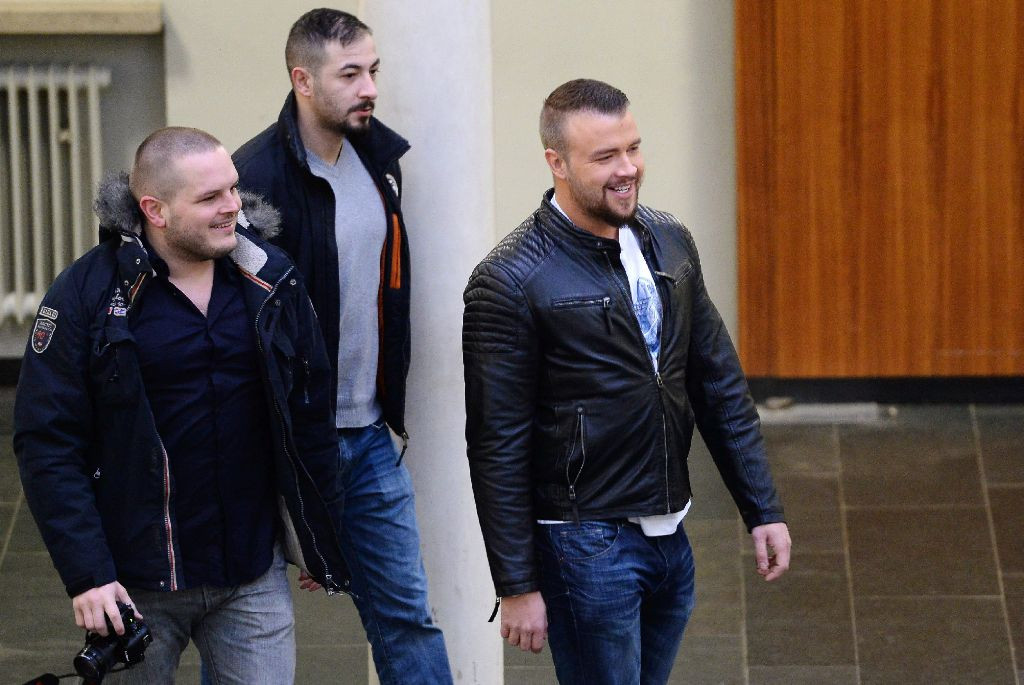 Kollegah Haus
 Kollegah ist zu einer Geldstrafe verurteilt worden