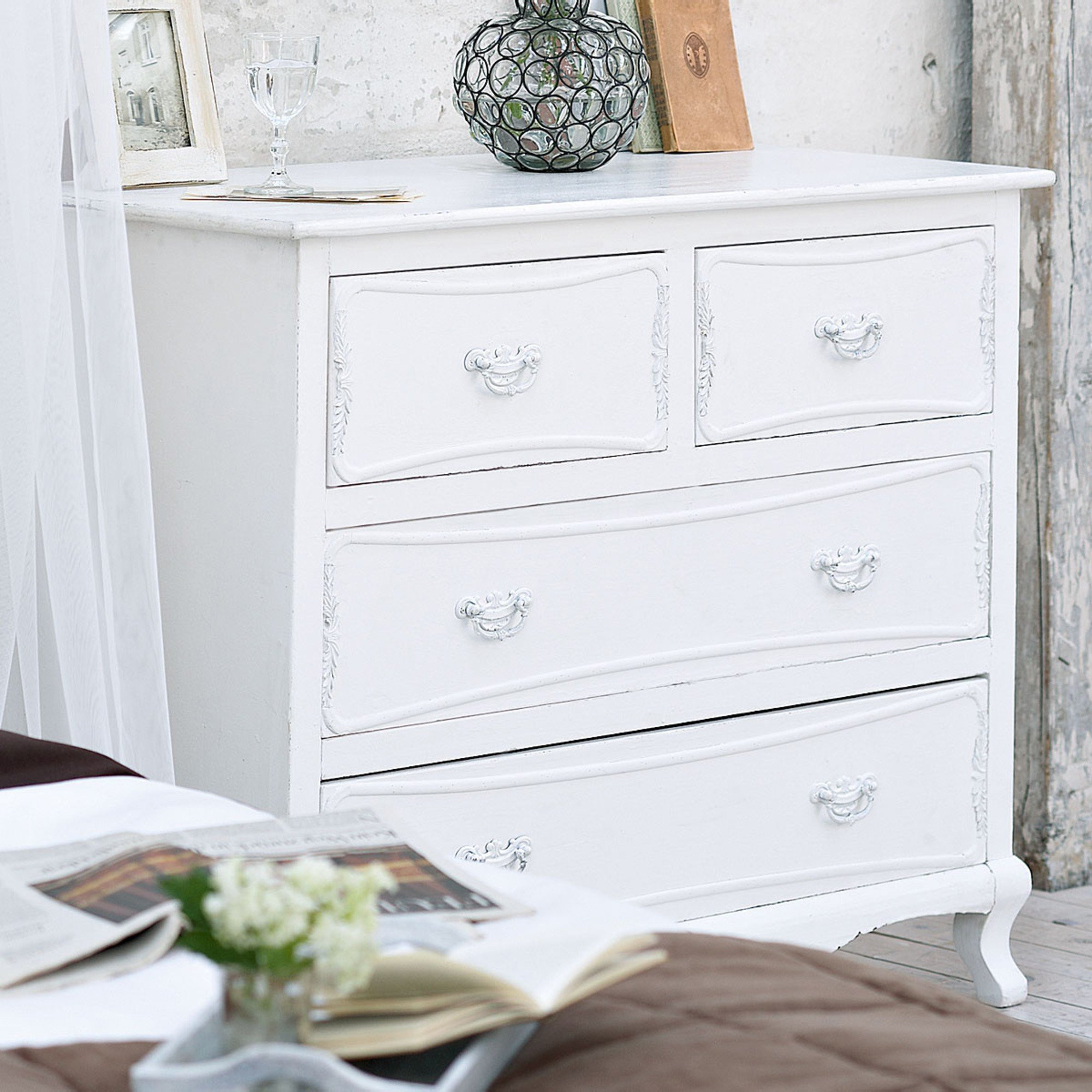 Kommode Shabby Chic
 Antike Kommode im Shabby Chic