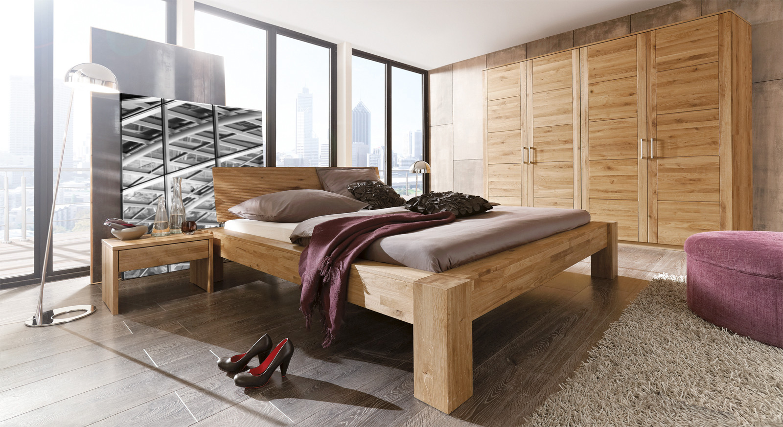 Komplett Schlafzimmer
 Komplett Schlafzimmer aus Wildeiche natur Marsala