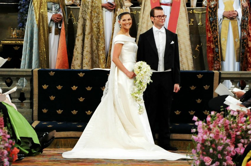 Königliche Hochzeit
 Königliche Hochzeit Schweden feiert das Jawort SPIEGEL