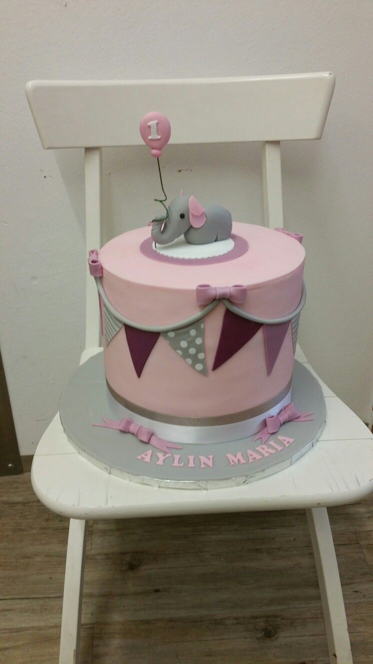 Kuchen 1 Geburtstag
 Torte 1 Geburtstag Mädchen rosa