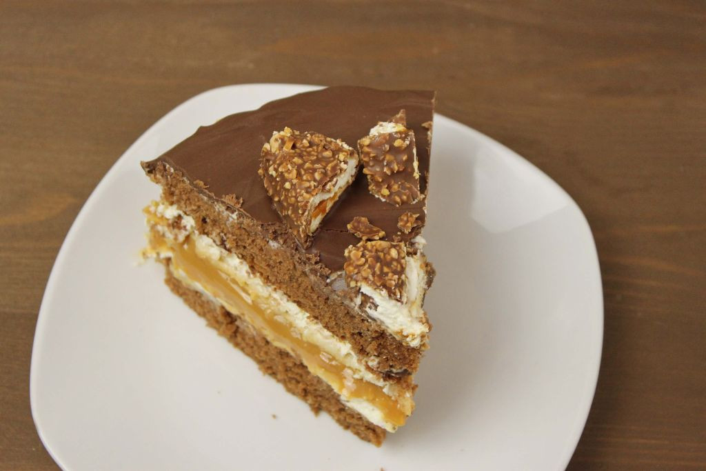 Kuchen Am Vortag Backen
 Kinder Maxi King Torte backen – Leckere Torten Rezepte