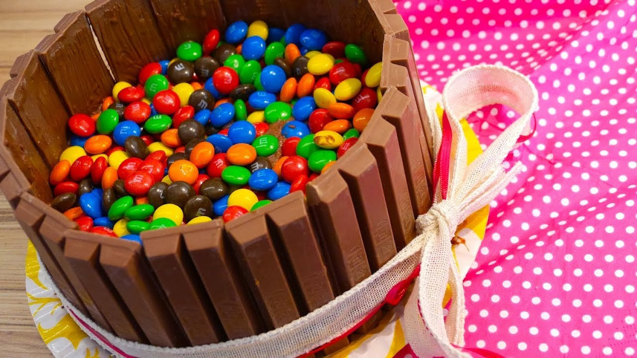 Kuchen Kitkat
 Kit Kat M&M Torte Kuchen Rezept von einfachKochen