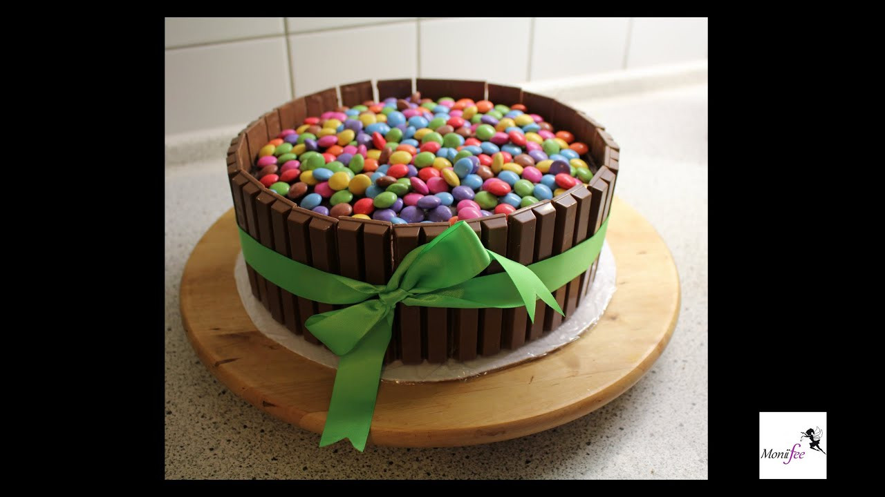 Kuchen Kitkat
 Candy Cake Smarties Kitkat Torte l MoniiFee