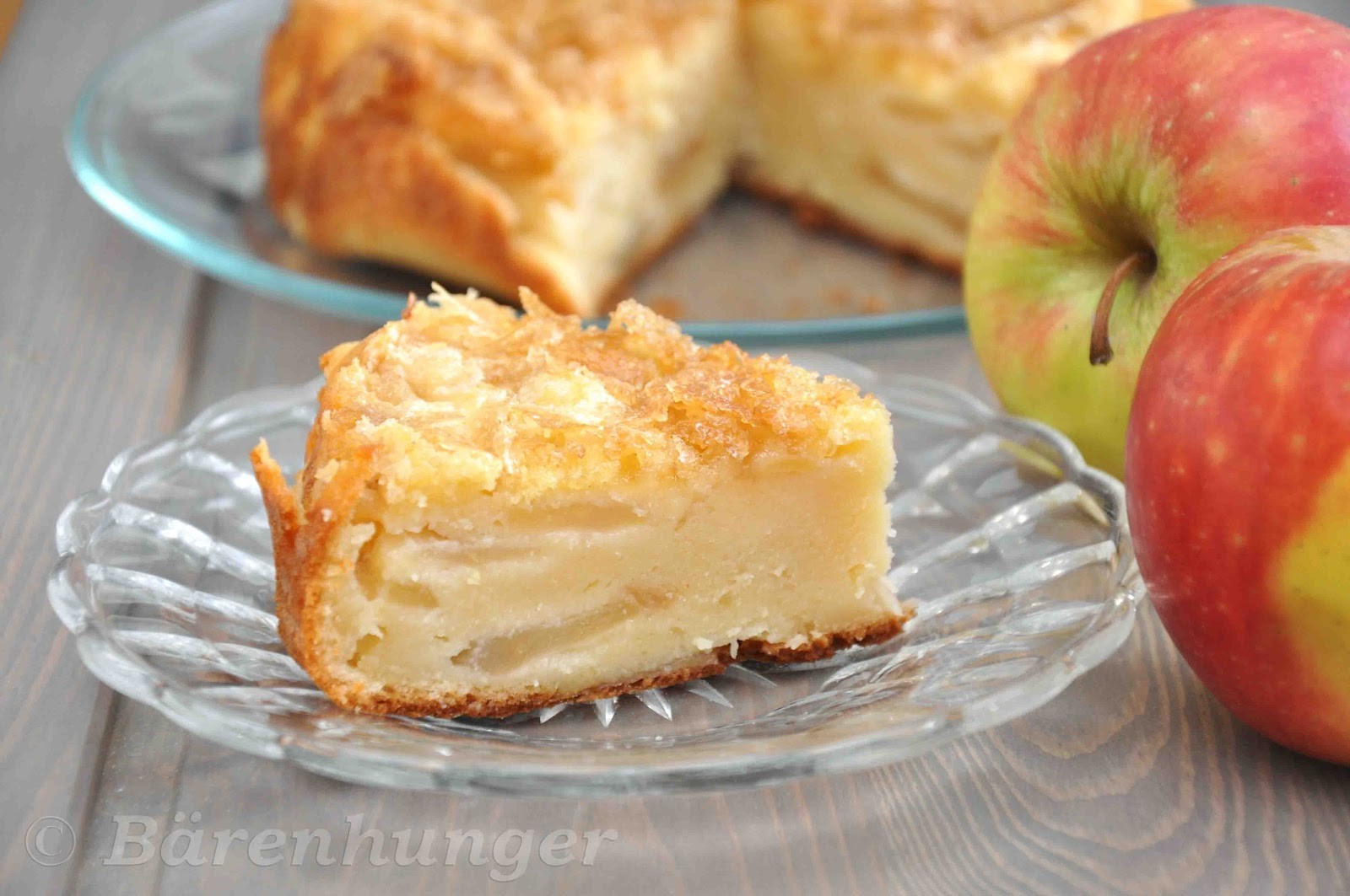 Kuchen Mit Joghurt
 Bärenhunger Apfel Joghurt Kuchen mit Zuckerkruste