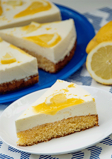 Kuchen Mit Lemon Curd
 Zitronen Schmand Kuchen mit Lemon Curd Rezept mit Bild