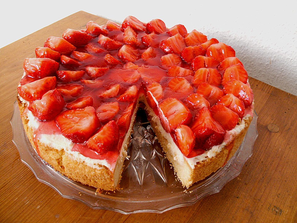 Kuchen Mit Mascarpone
 Erdbeer Mascarpone Kuchen Rezept mit Bild von