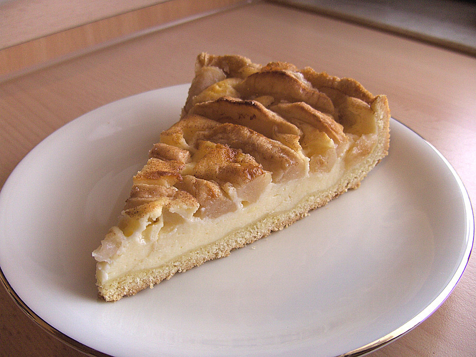 Kuchen Mit Quark
 Apfel Quark Kuchen mit Zucker und Zimt von reise tiger