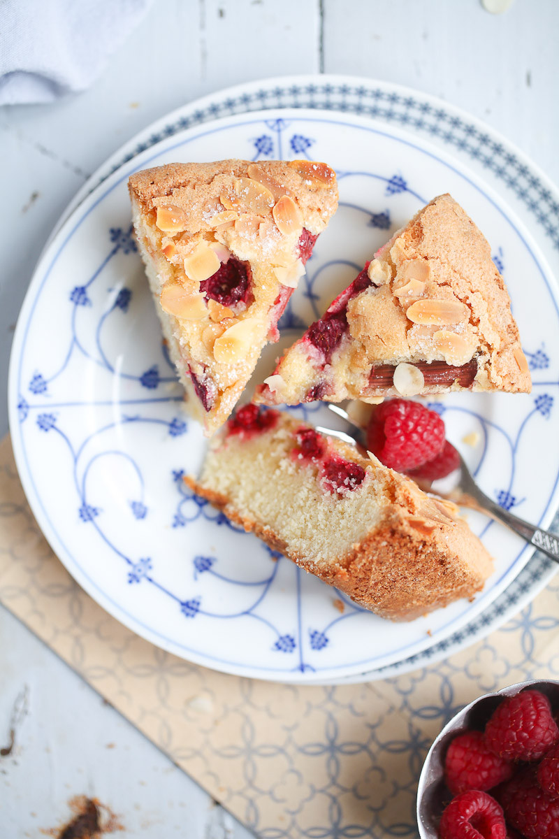 Kuchen Rezept
 Leckerer Himbeer Rhabarber Kuchen