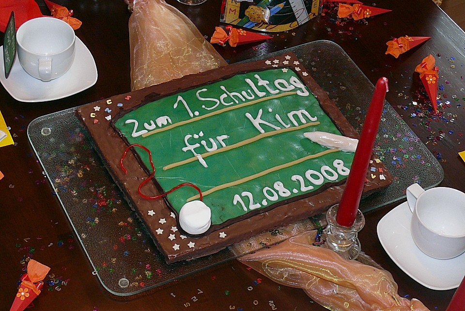 Kuchen Zur Einschulung
 Tafel Kuchen zur Einschulung zum Schulanfang von